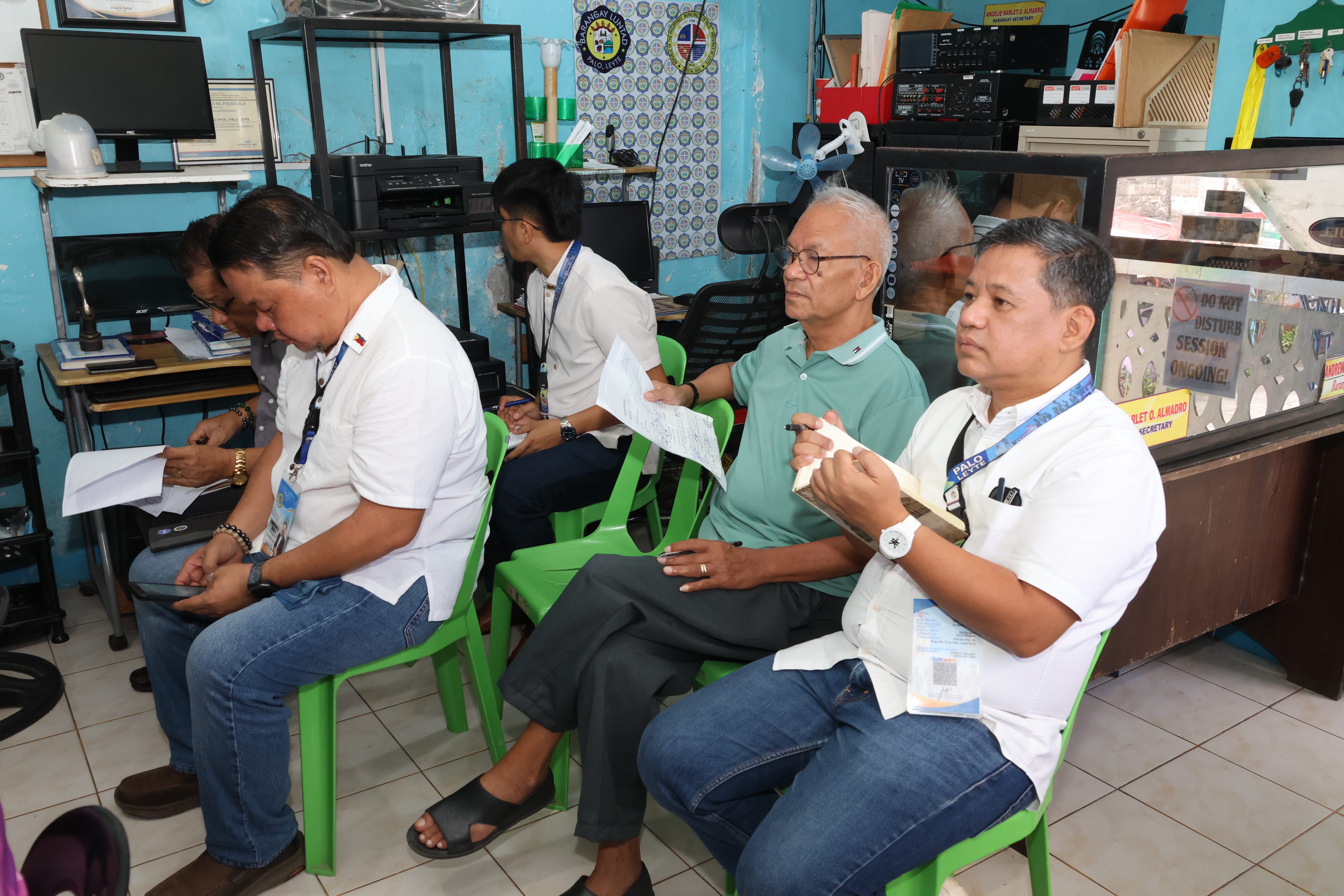 Forum on Legislative Processes and Document Filling continues in Barangay Luntad, Palo, Leyte, led by the Committee on Rules and supported by SB consultant and staffs, the forum focused on improving legislative practices, ordinance drafting and digital go
