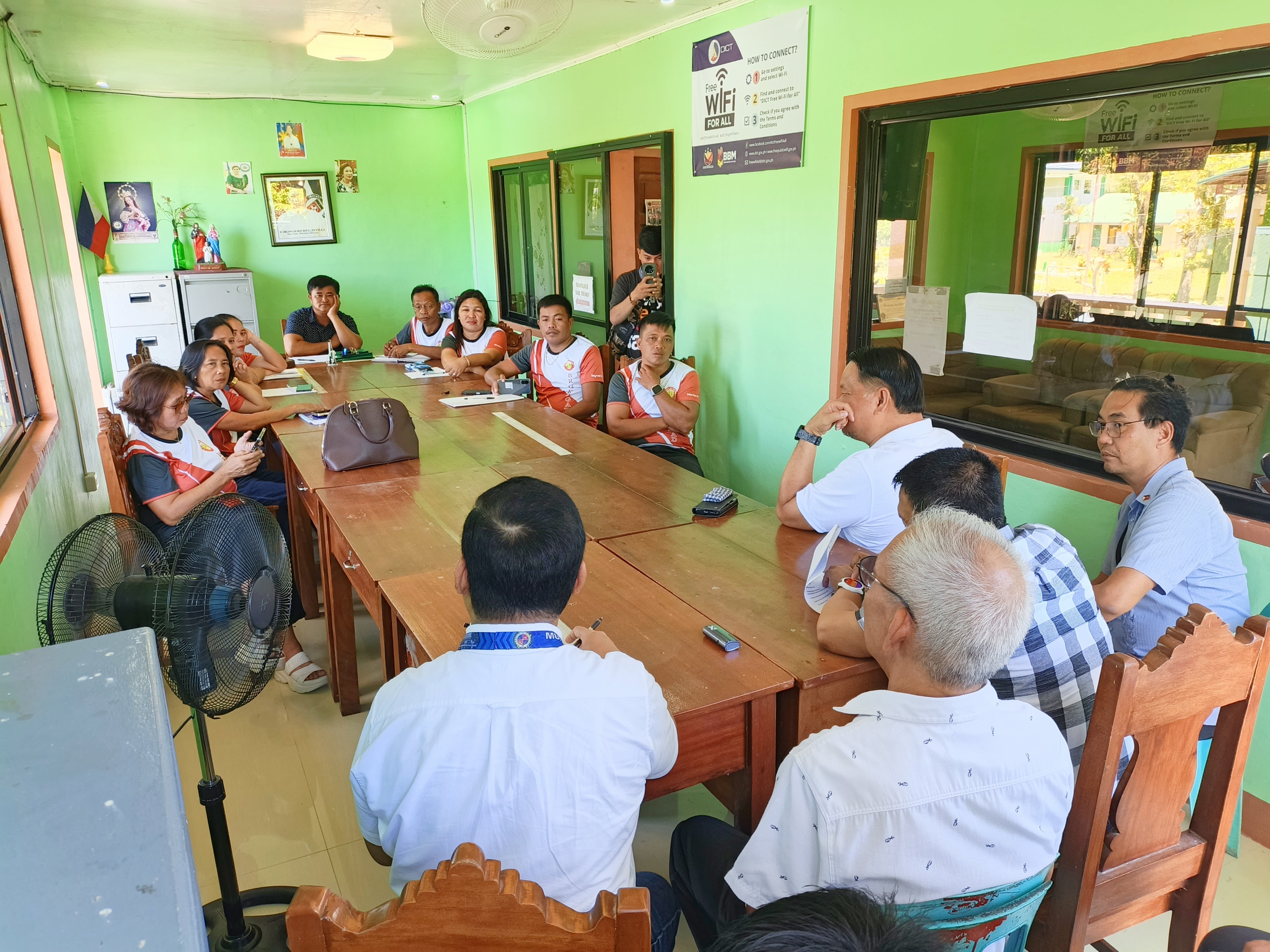 Forum on Legislative Processes and Document Filling continues in Barangay San Antonio, Palo, Leyte, led by the Committee on Rules and supported by SB consultant and staffs.
